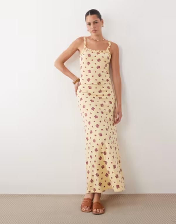 ミスセルフフリッジ レディース トップス ワンピース フラワー柄 プリント リブ マキシ フラワー Misselfridge ditsy floral printed cami ribbed maxi dress Floral Print