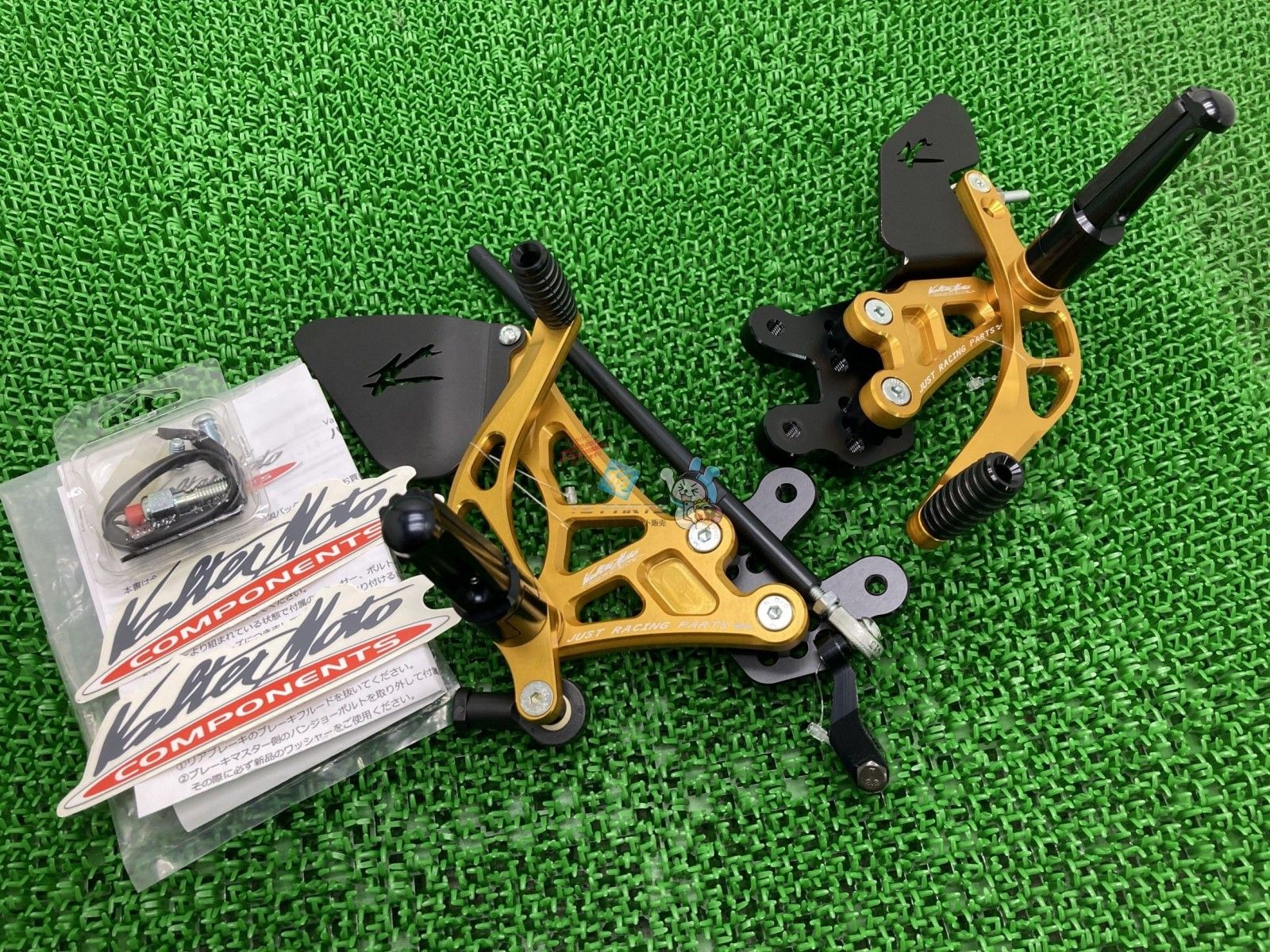 ValterMoto製GSX-R1000 バックステップ 左右 ゴールド 社外 新品 09年-16年 Nf 60,107円