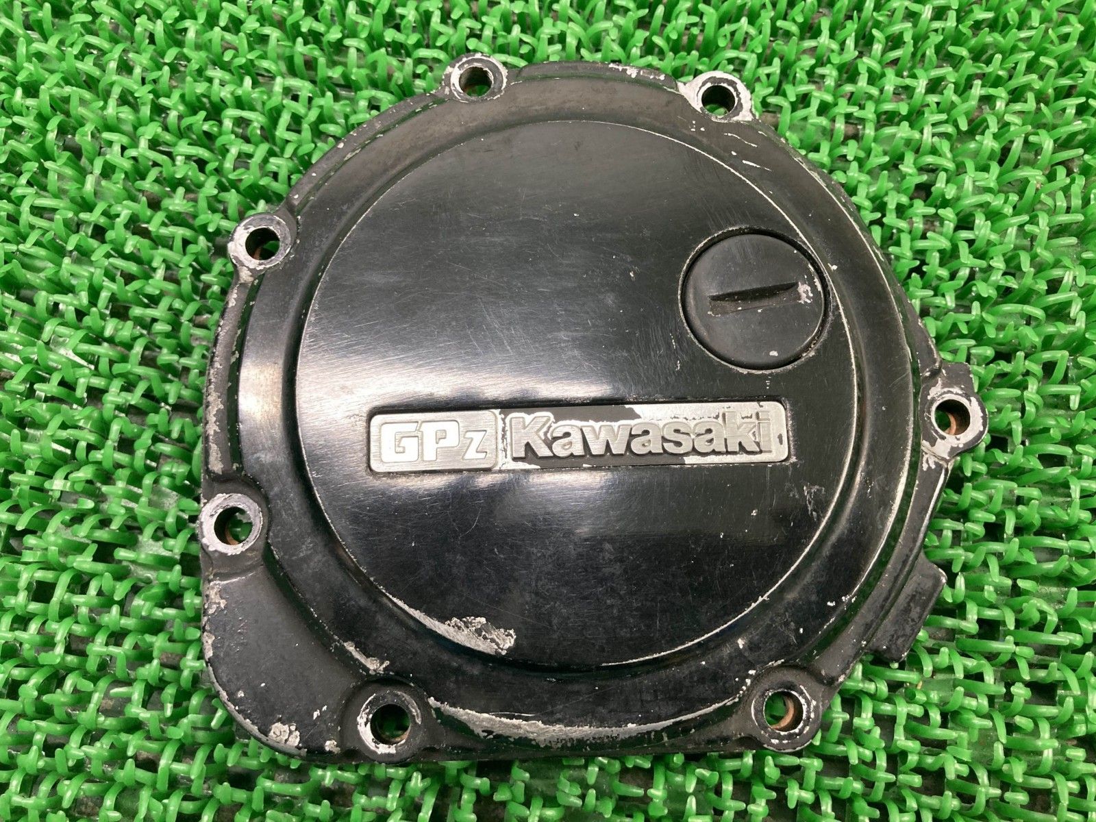 GPZ900R エンジンカバー カワサキ 純正 中古 ZX900A NinjaGPz900R ZX