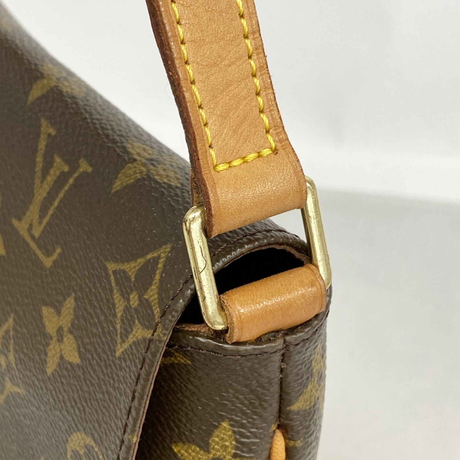 ルイ・ヴィトン(Louis Vuitton) ルイ・ヴィトン ショルダーバッグ