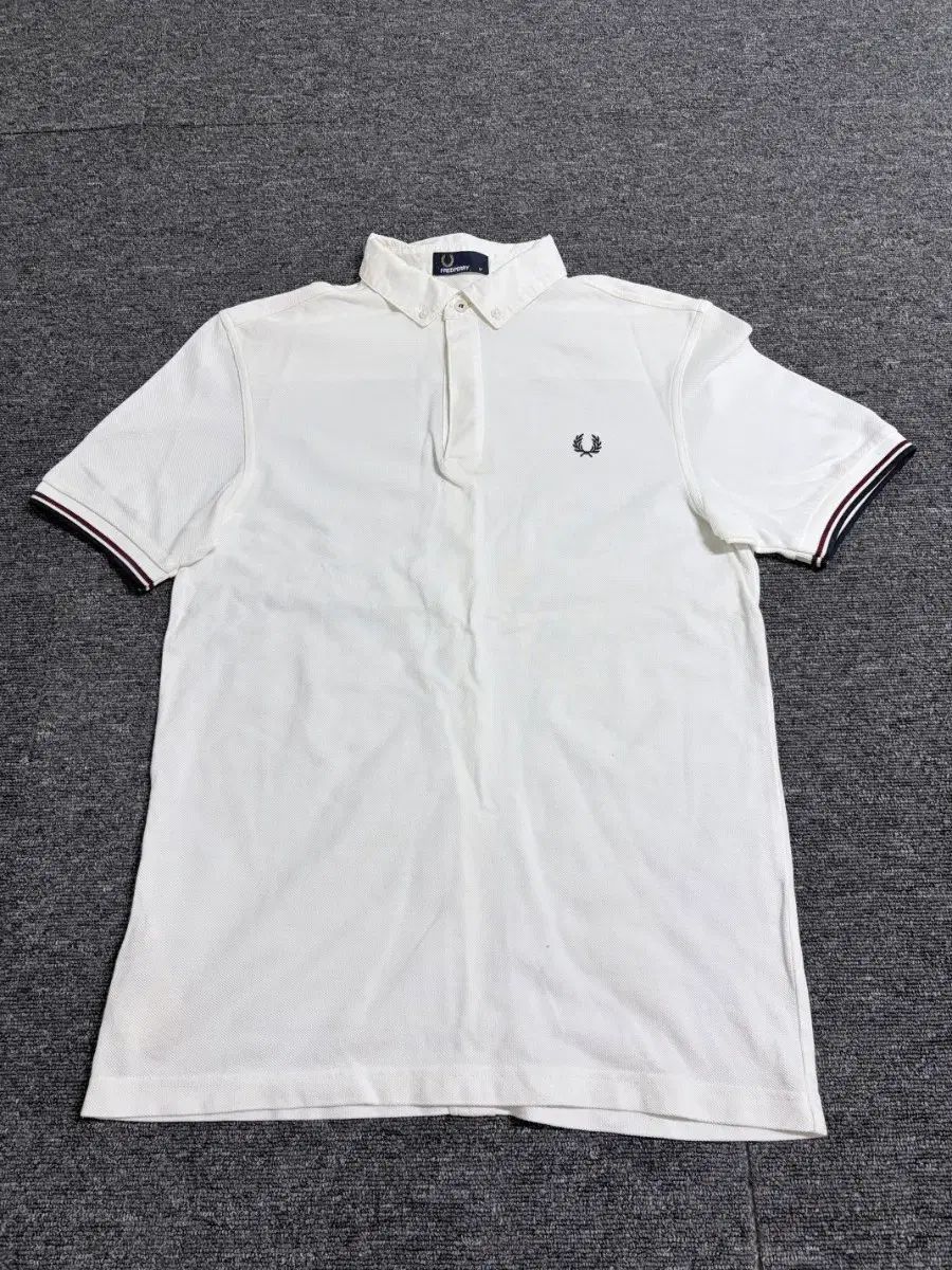 フレッドペリー 半袖 カラーTシャツ