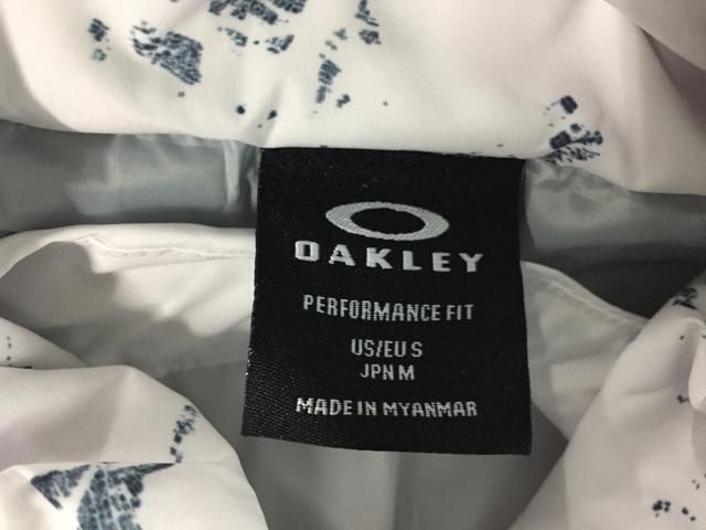 中古ゴルフウェア】OAKLEY(オークリー) ダウンジャケット M