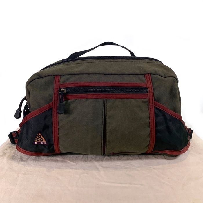 90's NIKE ACG ナイキエーシージー Technical Body Bag ショルダーバッグ カーキ