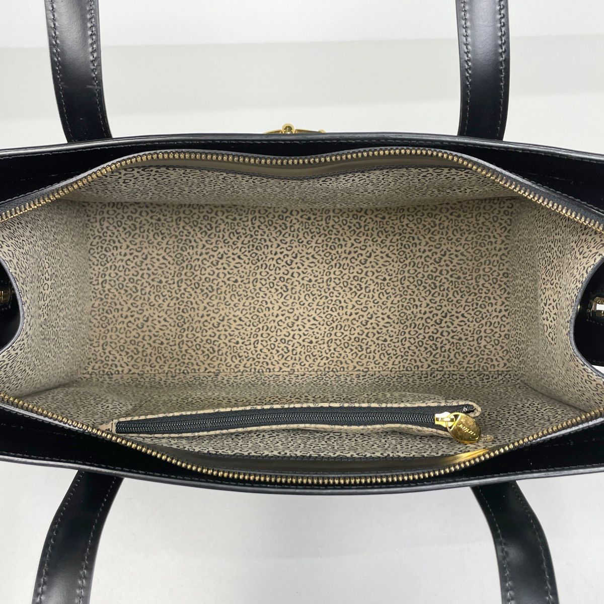 カルティエ CARTIER パンテール ショルダーバッグ パンサーモチーフ 