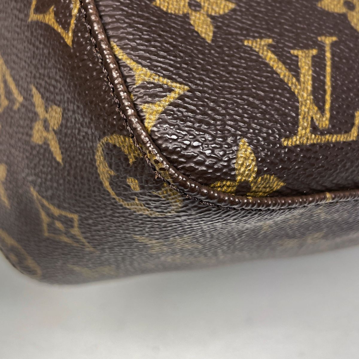 ルイ・ヴィトン Louis Vuitton ルーピングMM ワンショルダー 
