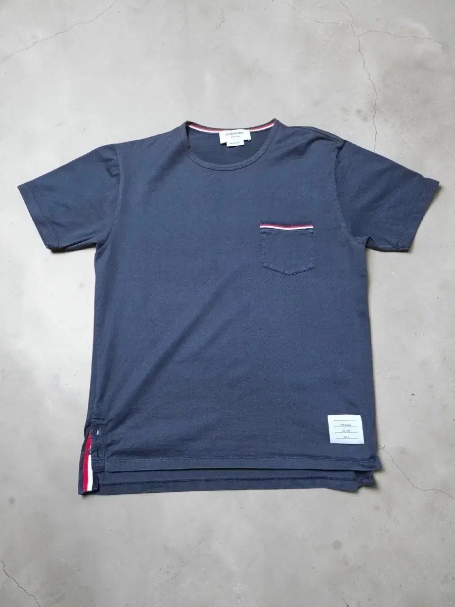 トム・ブラウン ネイビー 3本線 ポケット 半袖Tシャツ サイズ3