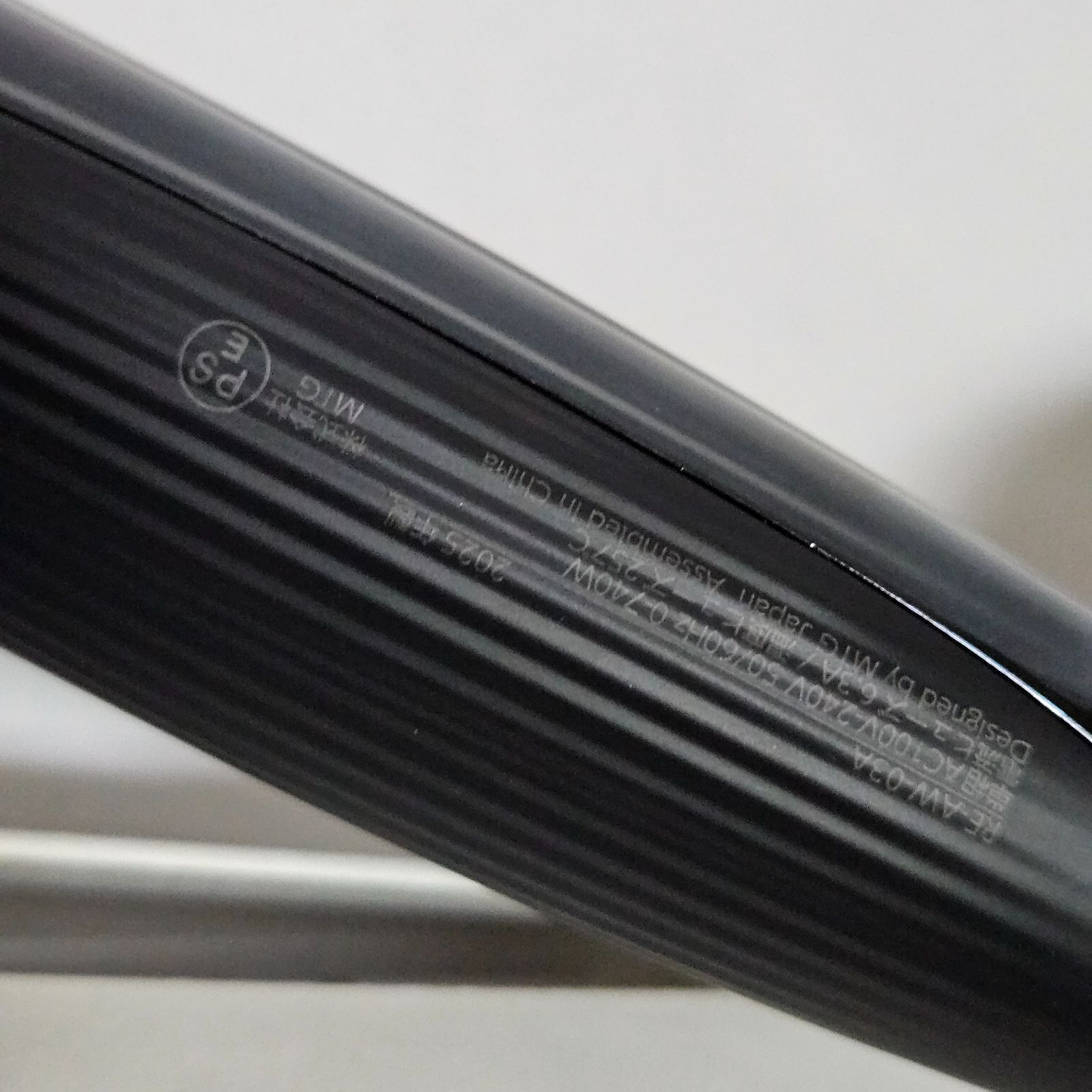 ReFa CURL IRON PRO 32mm RE-AW-03A black - メルカリ