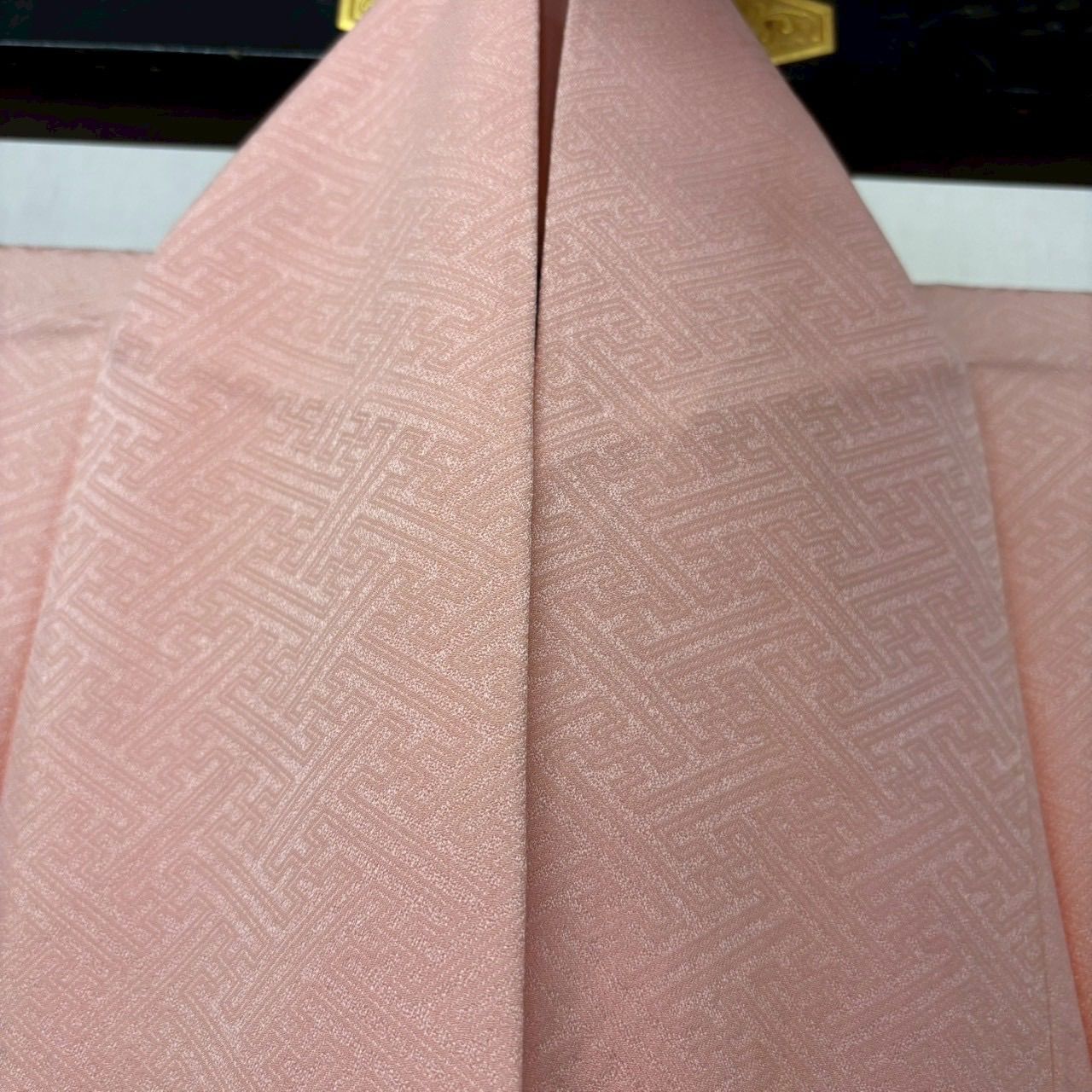 付下げ 刺繍 絞り 紋無し 紗綾形の地模様 訪問着 正絹 着物 MK-962