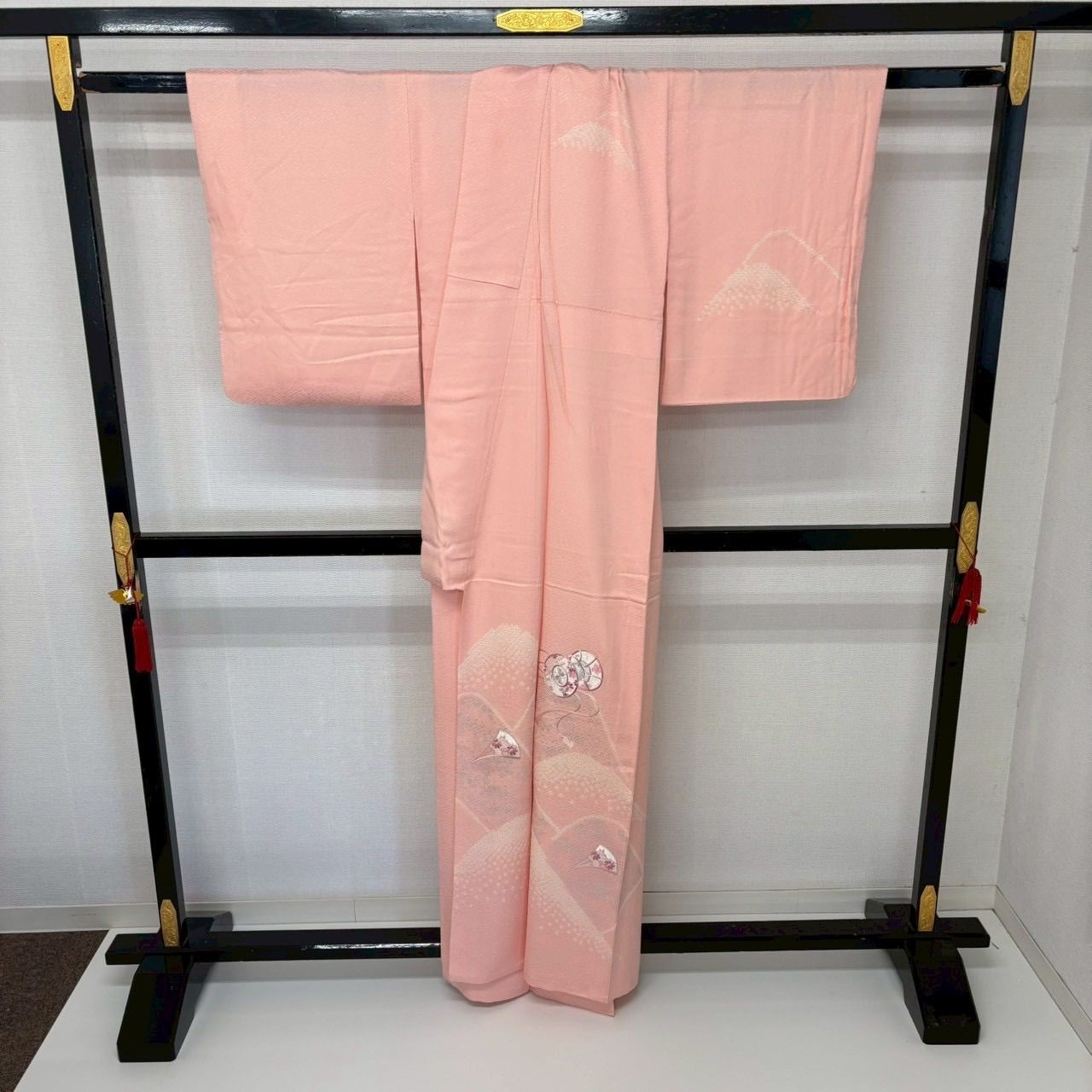 付下げ 刺繍 絞り 紋無し 紗綾形の地模様 訪問着 正絹 着物 MK-962
