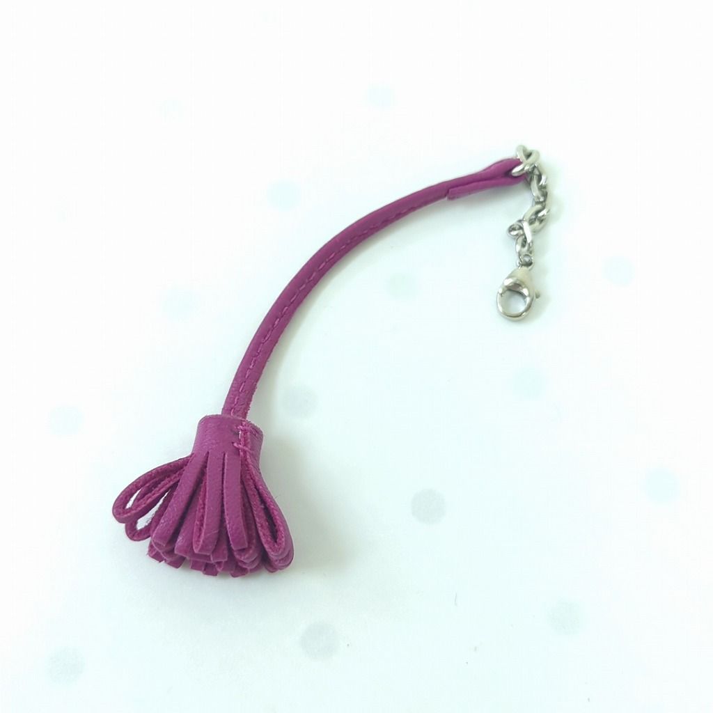 HERMES エルメス カルメン チータ キーホルダー レザー - メルカリ