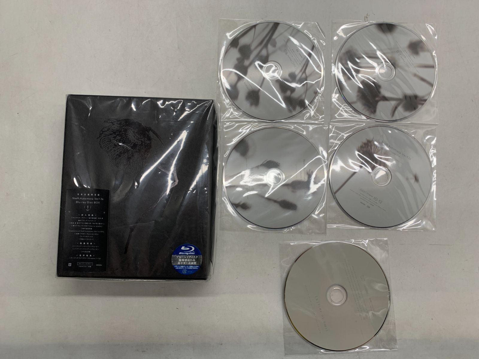 中古 NieR:Automata Ver1.1a Blu-ray Disc BOX Vol.1