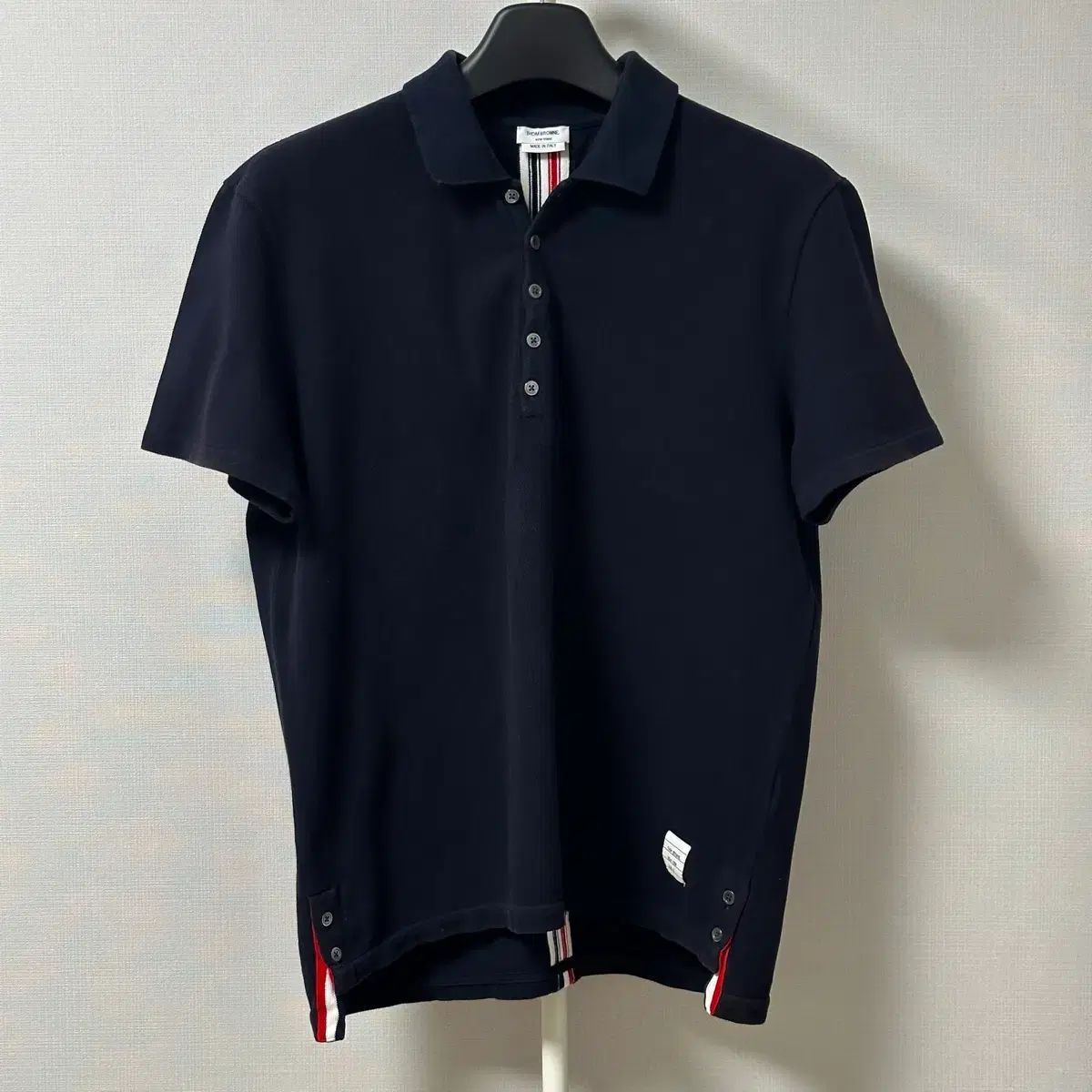 3 トム・ブラウン バッグ 白 3本線 半袖 Tシャツ ネイビー