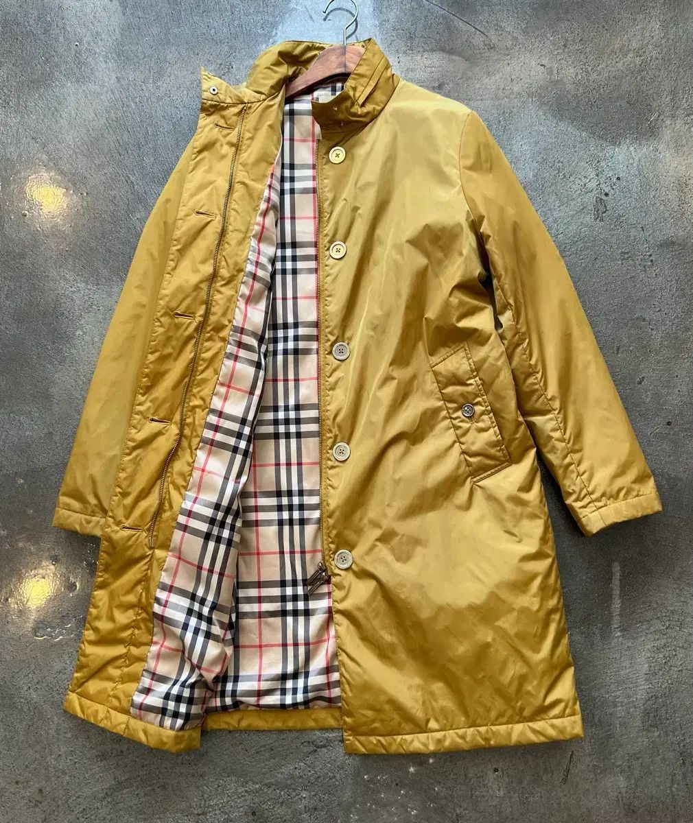 バーバリー ハーフ コート (正規品) - メルカリ