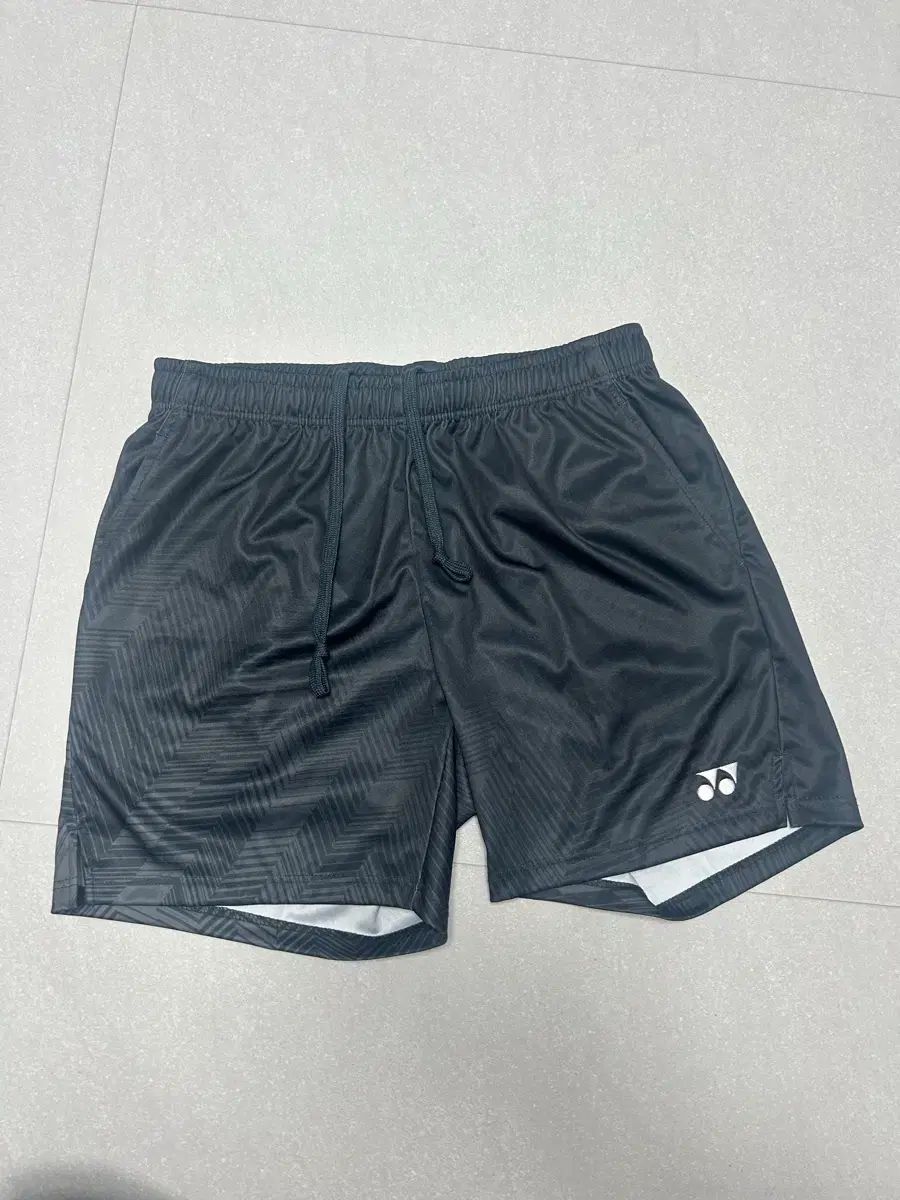 YONEX ヨネックス 黒色 バドミントン ハーフパンツ 95 - メルカリ