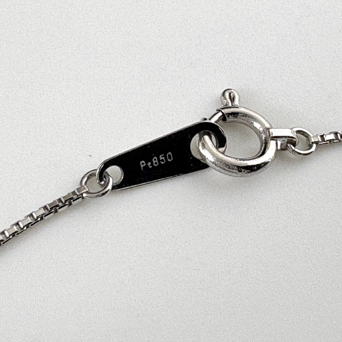 メレダイヤ デザインネックレス プラチナ ペンダント ネックレス Pt900 Pt850 ダイヤモンド レディース 【中古】