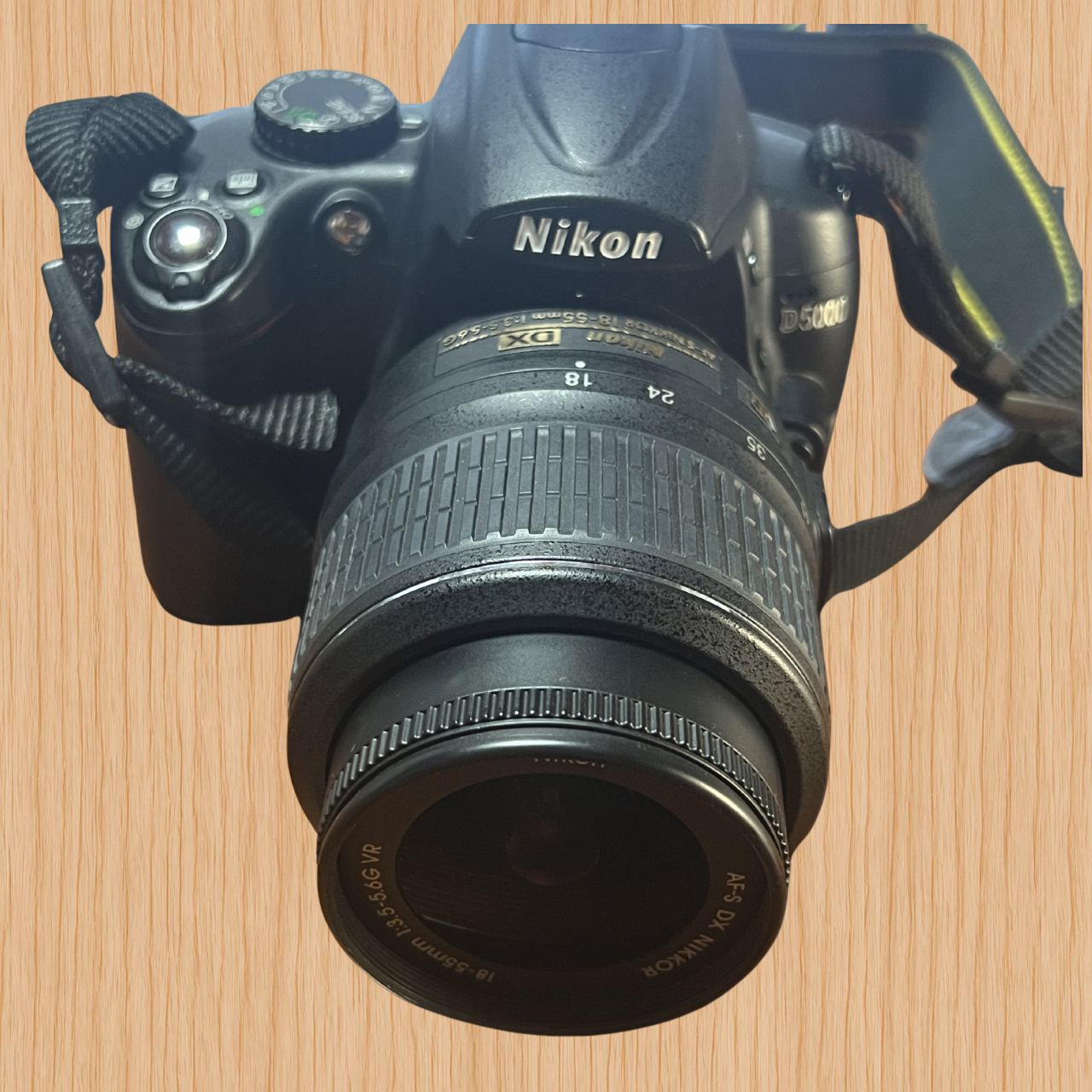 Nikon D5000 AF-S DX NIKKOR 18-55mm VR 55-200mm VR ダブルレンズ