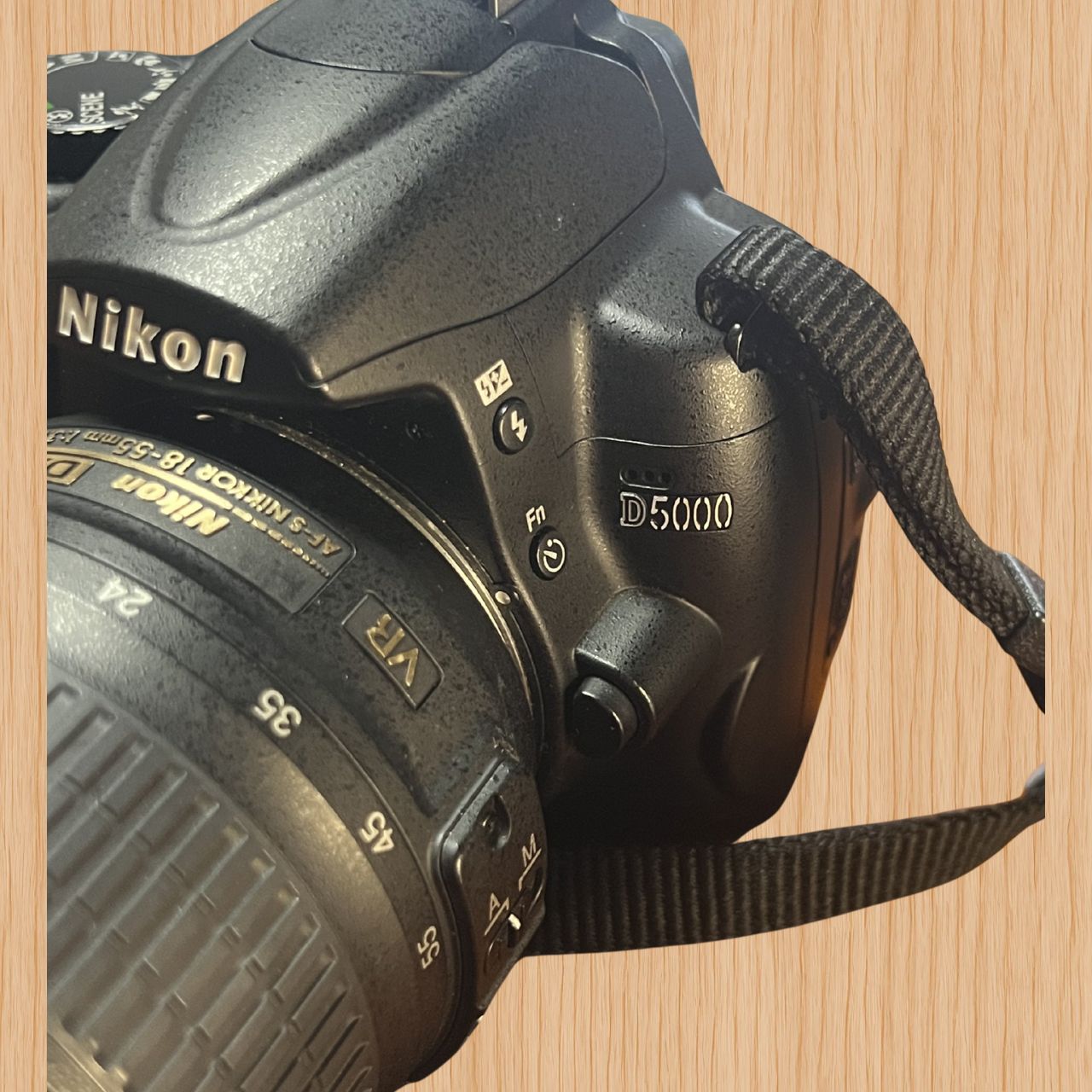 Nikon D5000 AF-S DX NIKKOR 18-55mm VR 55-200mm VR ダブルレンズ