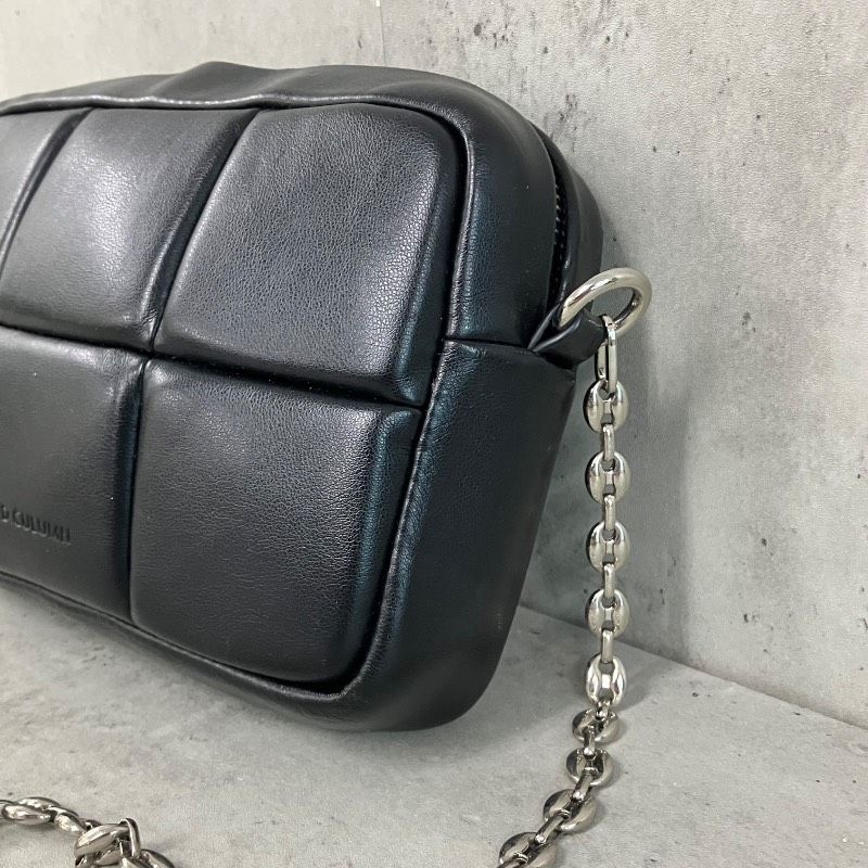 ADD CULUMN アドカラム PUFF CROSSBODY CHAIN チェーンバッグ