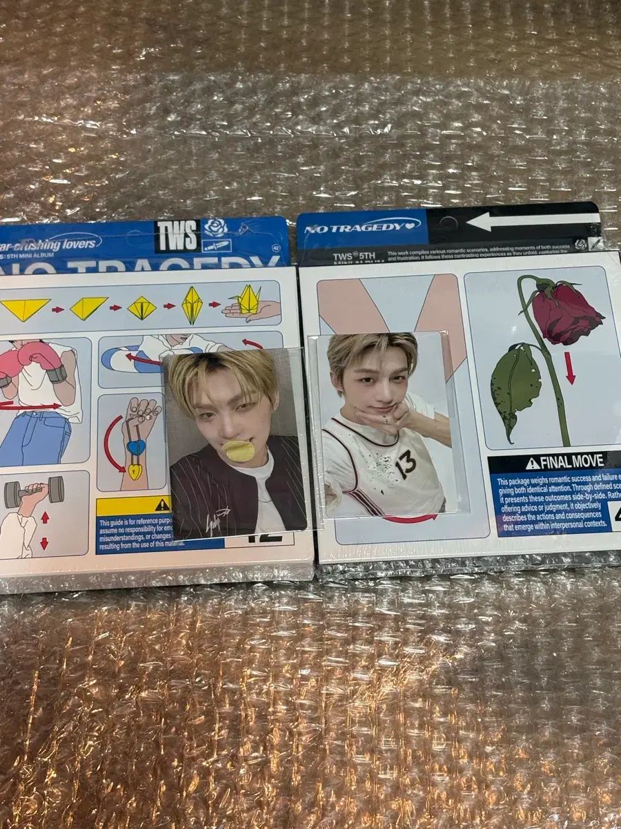 ツアーズ ジフン(JIHOON) ラキドロ + 未開封 アルバム