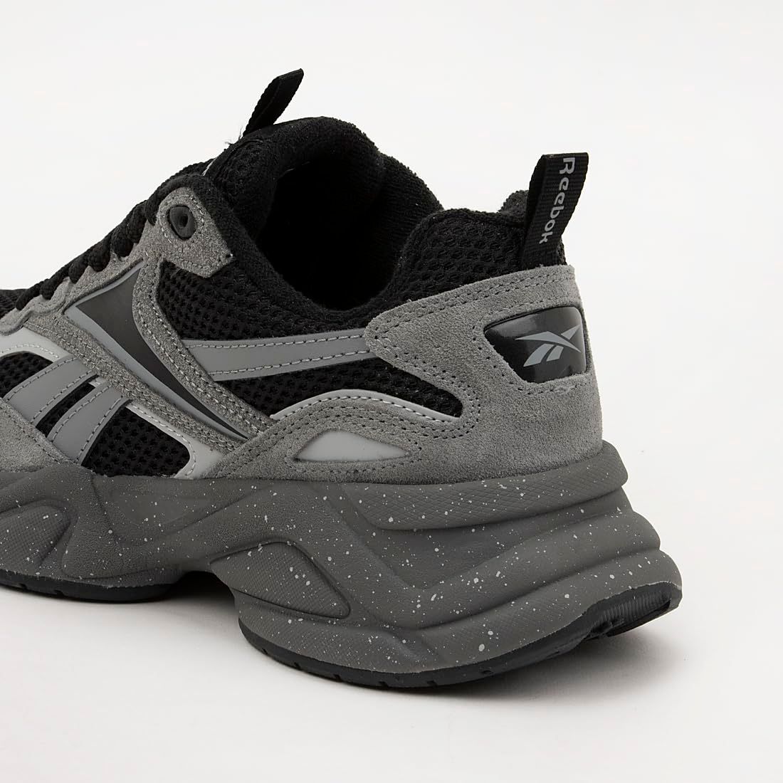 新品 Reebok チャージ ラン / REEBOK CHARGE RUN (ピュアグレー) 27cm 新品 Reebok チャージ ラン / REEBOK CHARGE RUN (ピュアグレー) 27cm