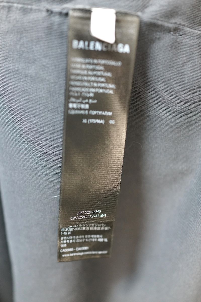 BALENCIAGA バレンシアガ ダメージ加工 ロゴ パッチ ショートスリーブ オーバーサイズTシャツ ブラック XLサイズ 822441TSVA2