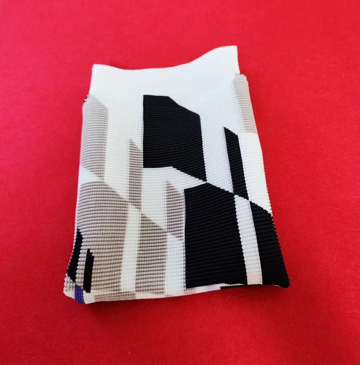 ISSEY MIYAKE イッセイミヤケ 宮 ミヤケ ハイネック トップス - メルカリ