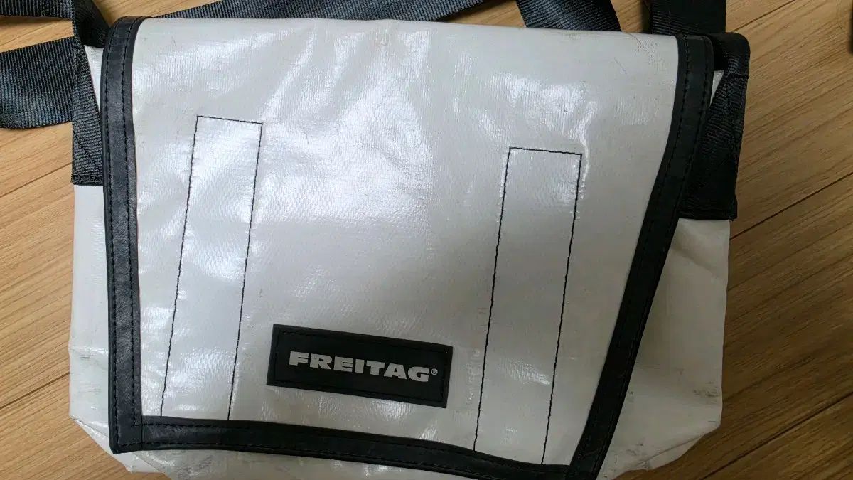 FREITAG ラッシー 白