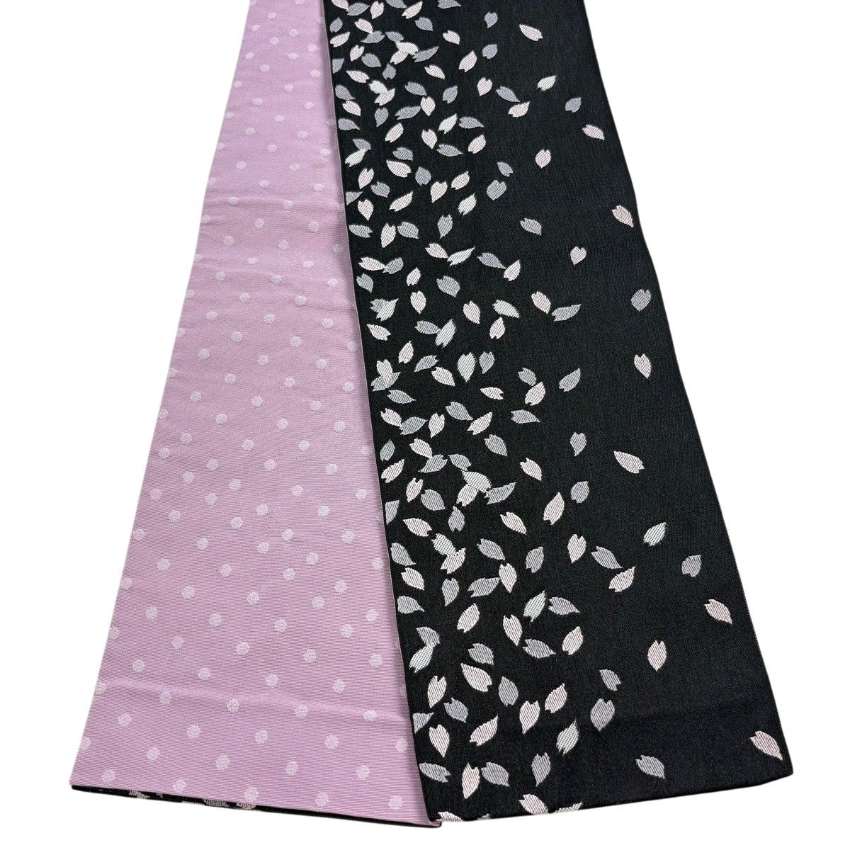 半幅帯 優品 桜の花びら 黒 化繊 【中古】