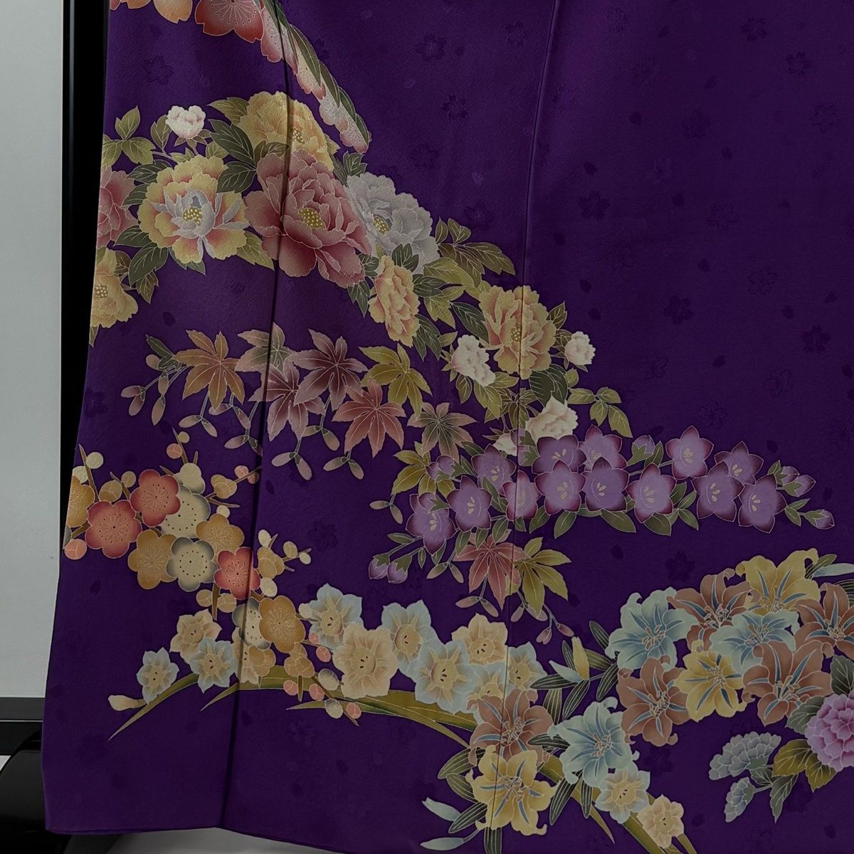 振袖 身丈169cm 裄丈66.5cm M 袷 落款 牡丹 桜 ぼかし 紫 正絹 秀品
