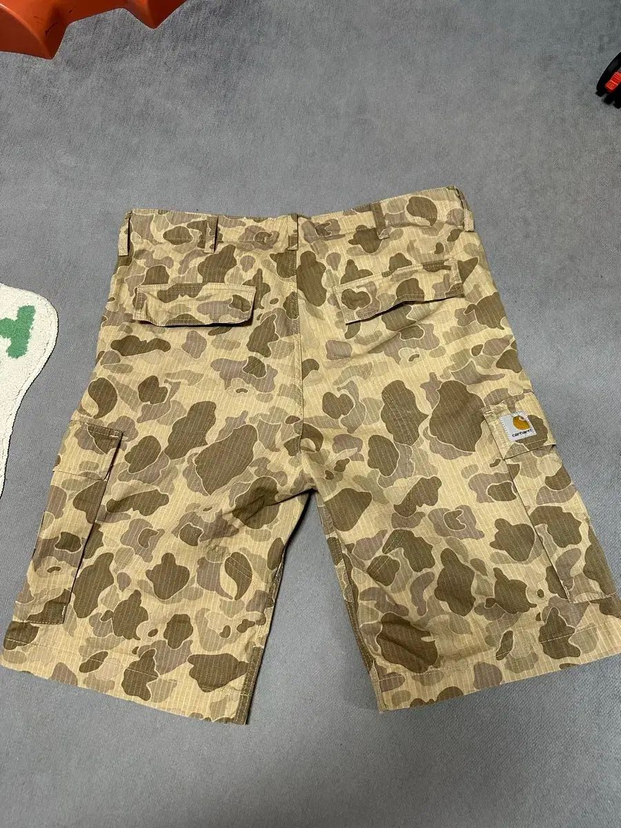 (34)カーハート WIP レギュラー カモフラ カーゴ ショーツ パンツ ハーフパンツ 出品