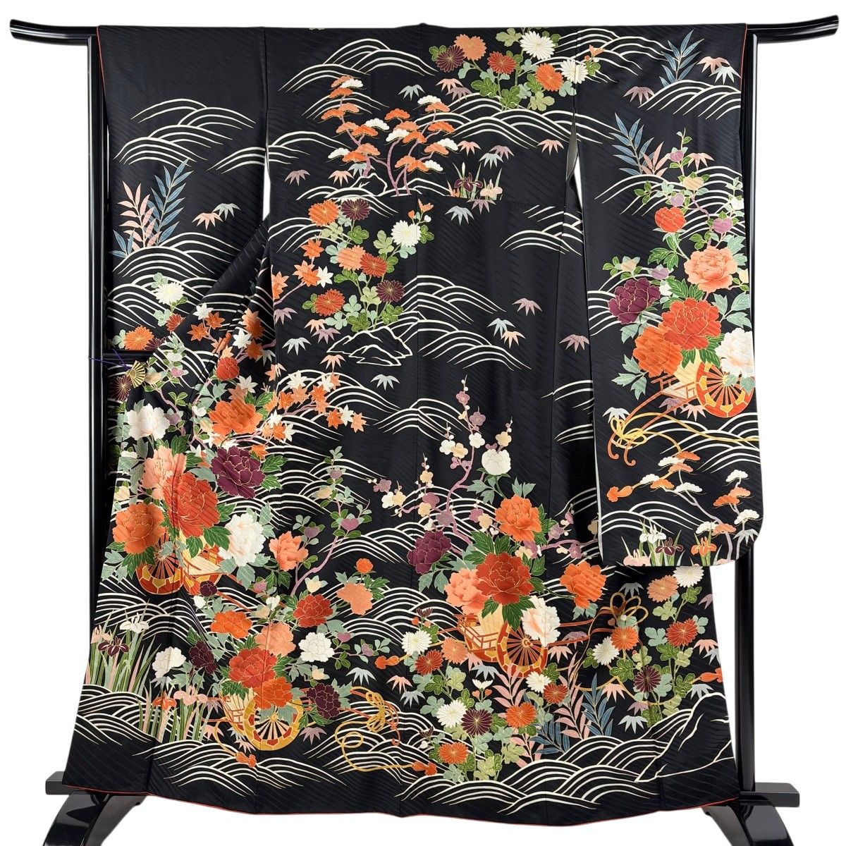 振袖 身丈160.5cm 裄丈64cm M 袷 花車 波 金糸 金彩 黒 正絹 秀品 【中古】