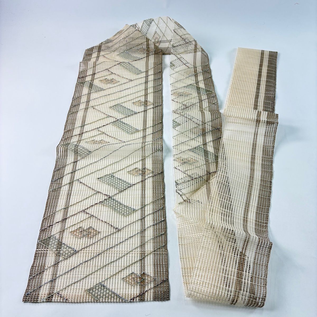 美品】 名古屋帯 秀品 夏帯 羅 菱 斜縞 金銀糸 ベージュ 正絹 【中古