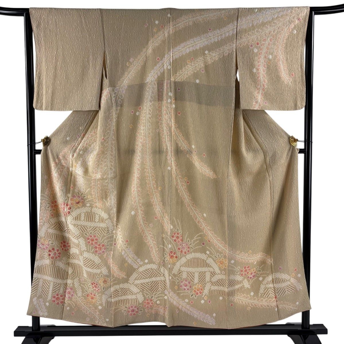 訪問着 身丈155cm 裄丈63.5cm S 袷 草花 垣根 絞り 金彩 薄茶色 正絹 名品 【中古】