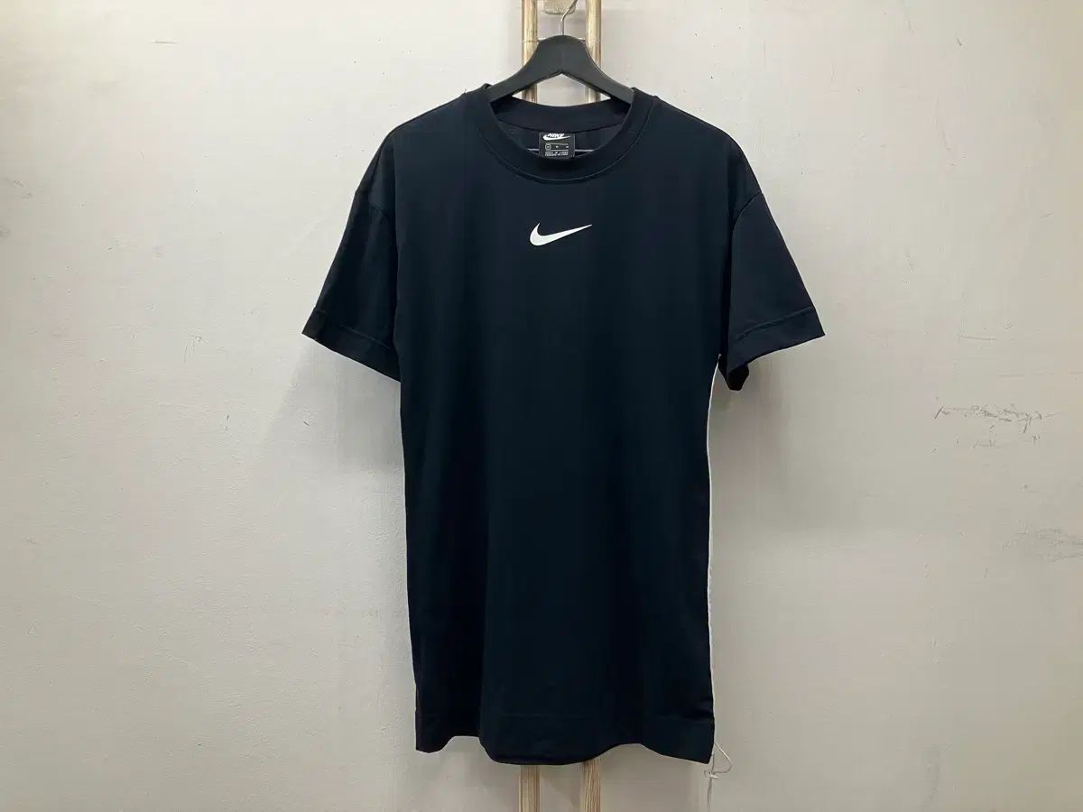 ナイキ(NIKE) ONE PIECE M(85)