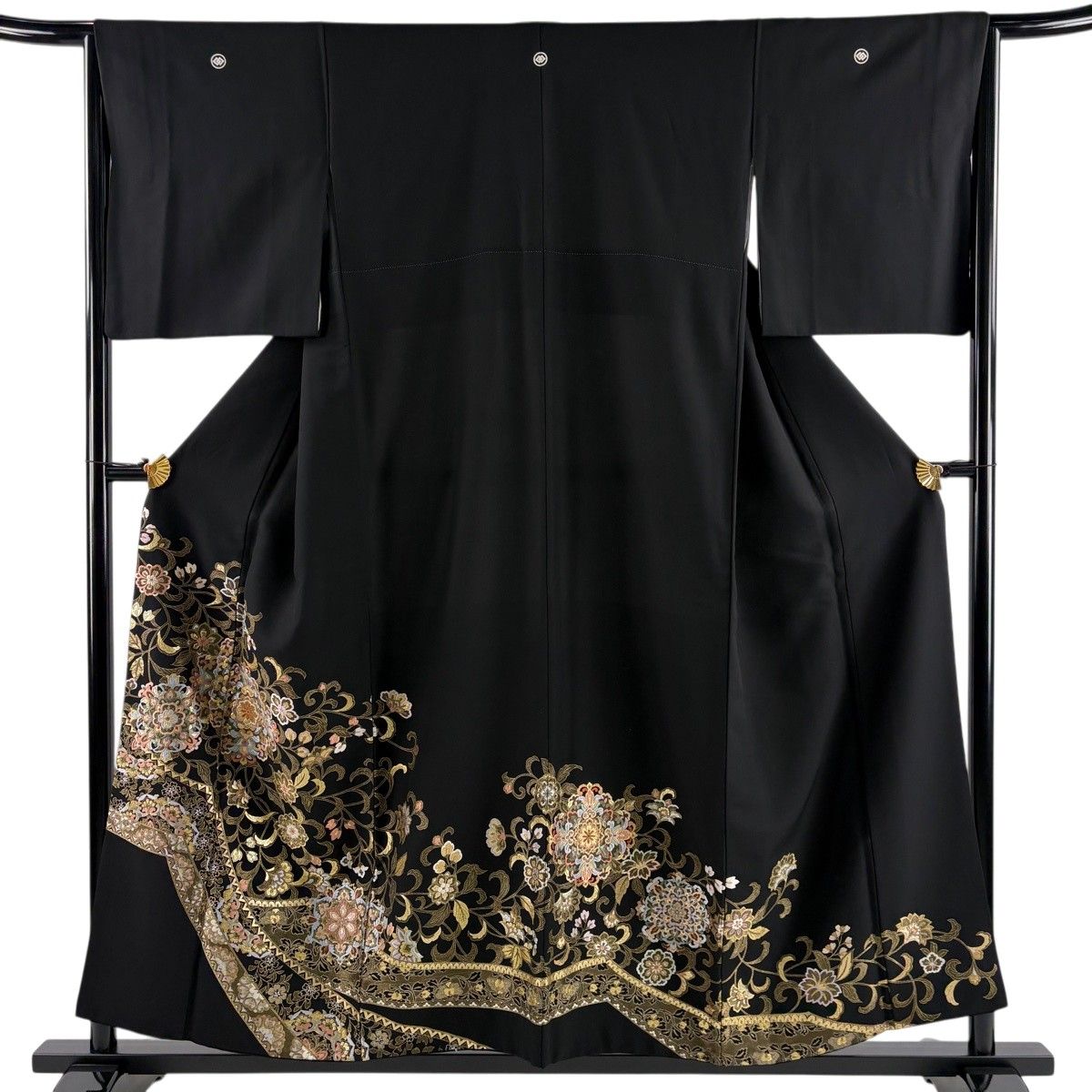 黒留袖 身丈155cm 裄丈64.5cm M 袷 華文 花唐草 金糸 箔 黒 正絹 秀品 【中古】
