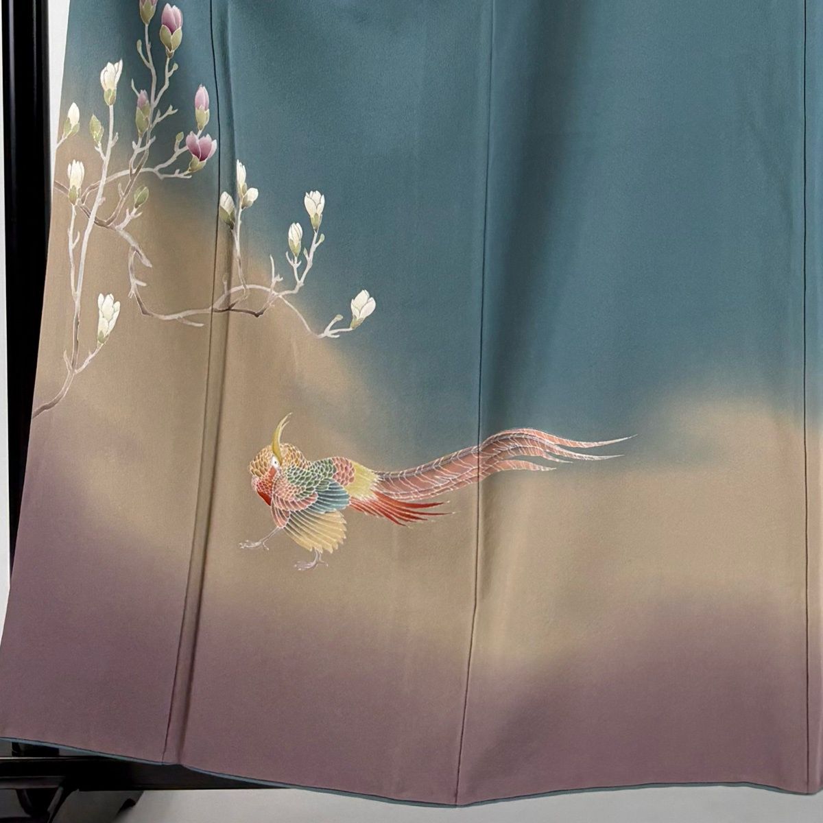 【美品】訪問着　袷落款が花染め分けぼかし藍色正絹名品【中古】 訪問着 身丈158.5cm 裄丈65.5cm M 袷 落款 枝花 鳥 染め分け ぼかし 青