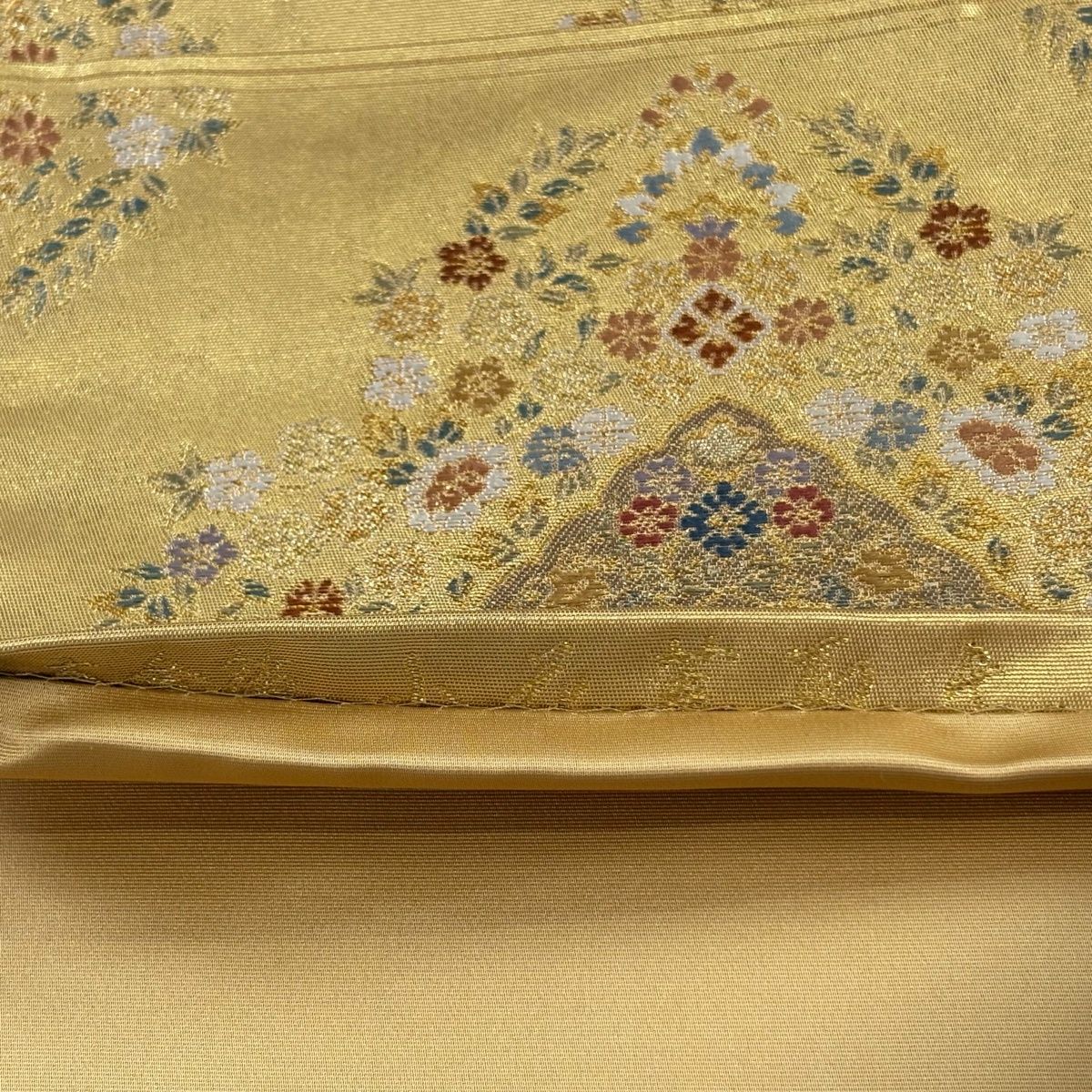 袋帯 秀品 長嶋成織物 落款 証紙 瀞金錦 関西仕立て 華文 金糸 箔 金色
