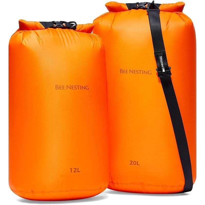 【新品】 Bee Nesting 防水バッグ ドライバッグ 大容量 2点セット (12L 20L) スタッフバッグ 超軽量 リップストップナイロン 撥水 耐久性 ショルダーベルト付き 登山 プール ジム アウトドア 旅行 (オレンジ) 0