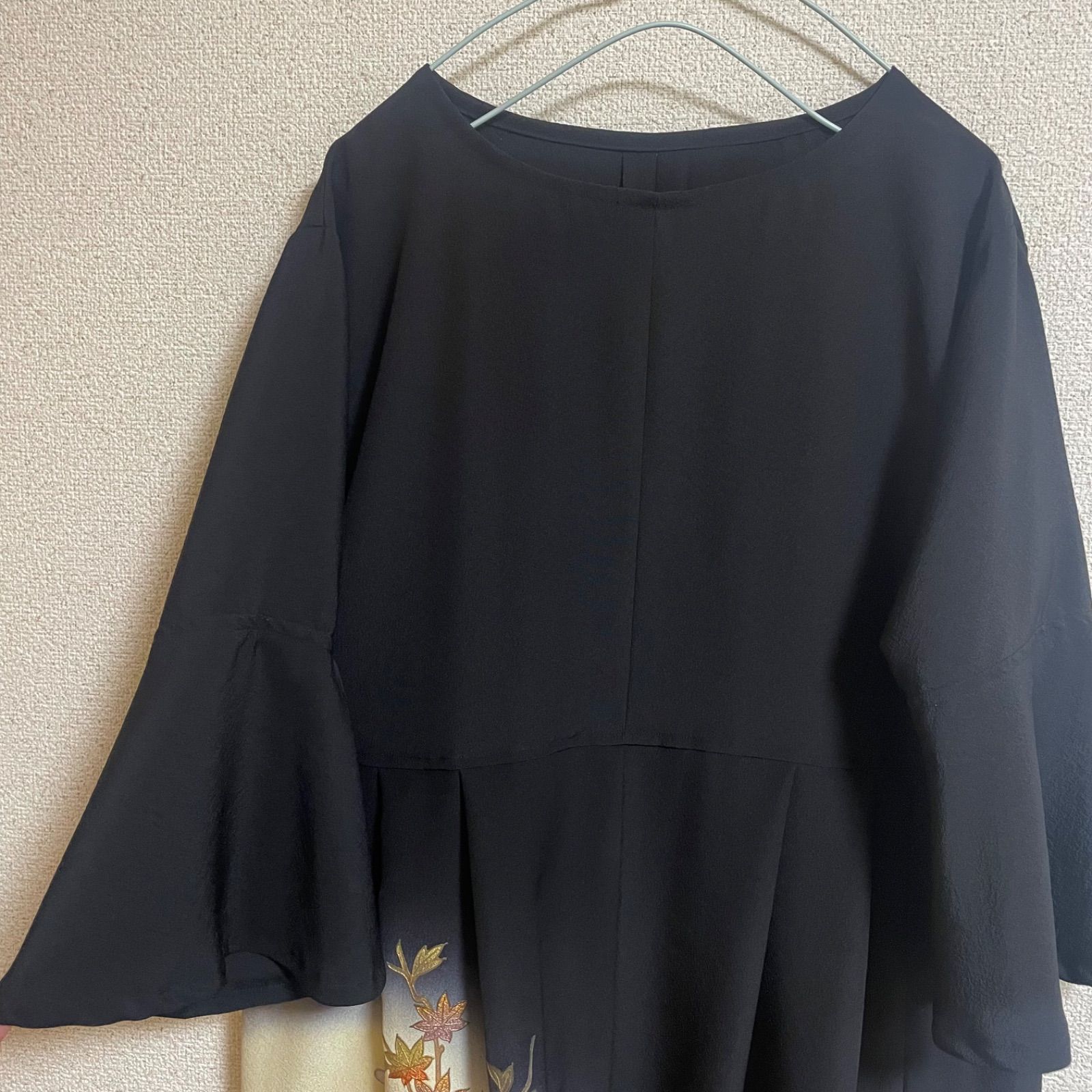 LL 着物リメイク 正絹 作家物落款 黒留袖時代物シンプルゆったりワンピース 一点物 着物リメイク ロングワンピース ドレス 黒留袖 正絹 作家物