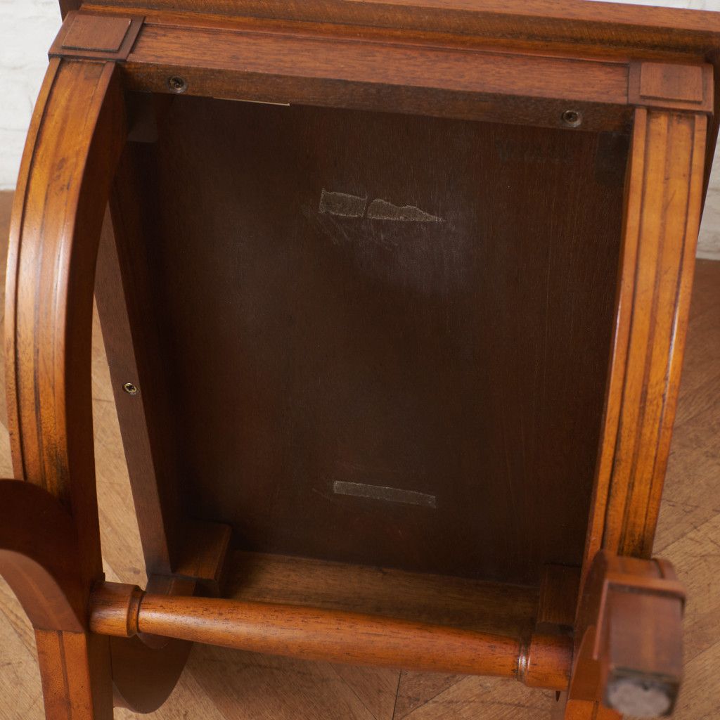 定価20万 Drexel Heritage サイドテーブル TRIUNE トライユン クラシック ナイトテーブル 飾り台 花台 ドレクセル ヘリテイジ 97685