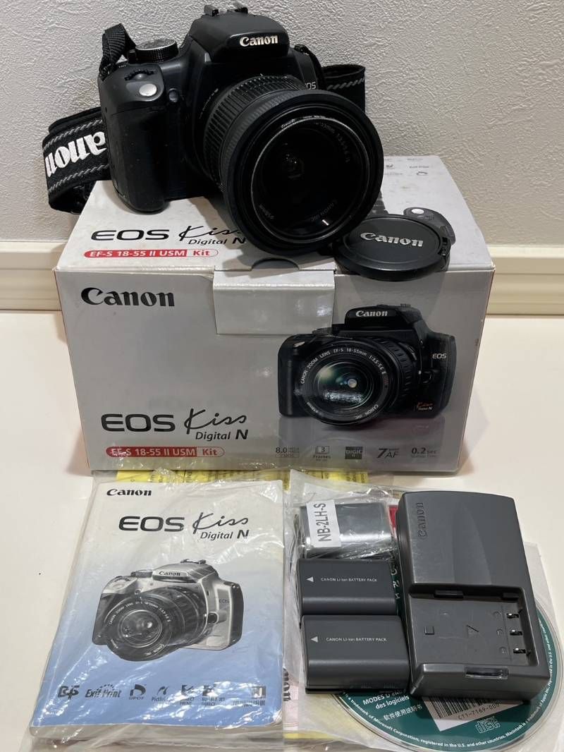 Canon EOS Kiss Digital N EF-S 18-55 Ⅱ USM キット DS126071 デジタル一眼レフ 現状品