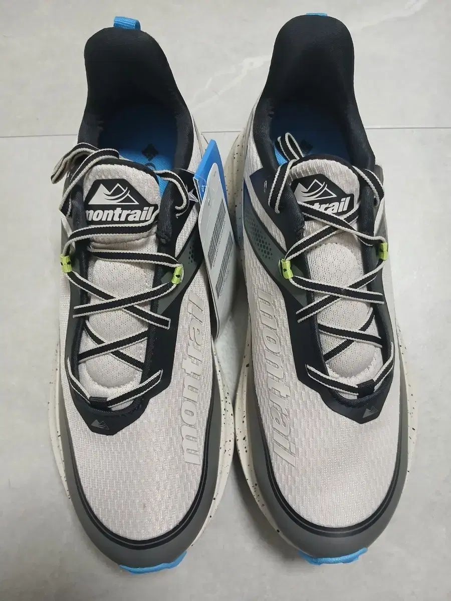 (新品)コロンビア モントレイル ツリー Trinity AG2 265 11,837円