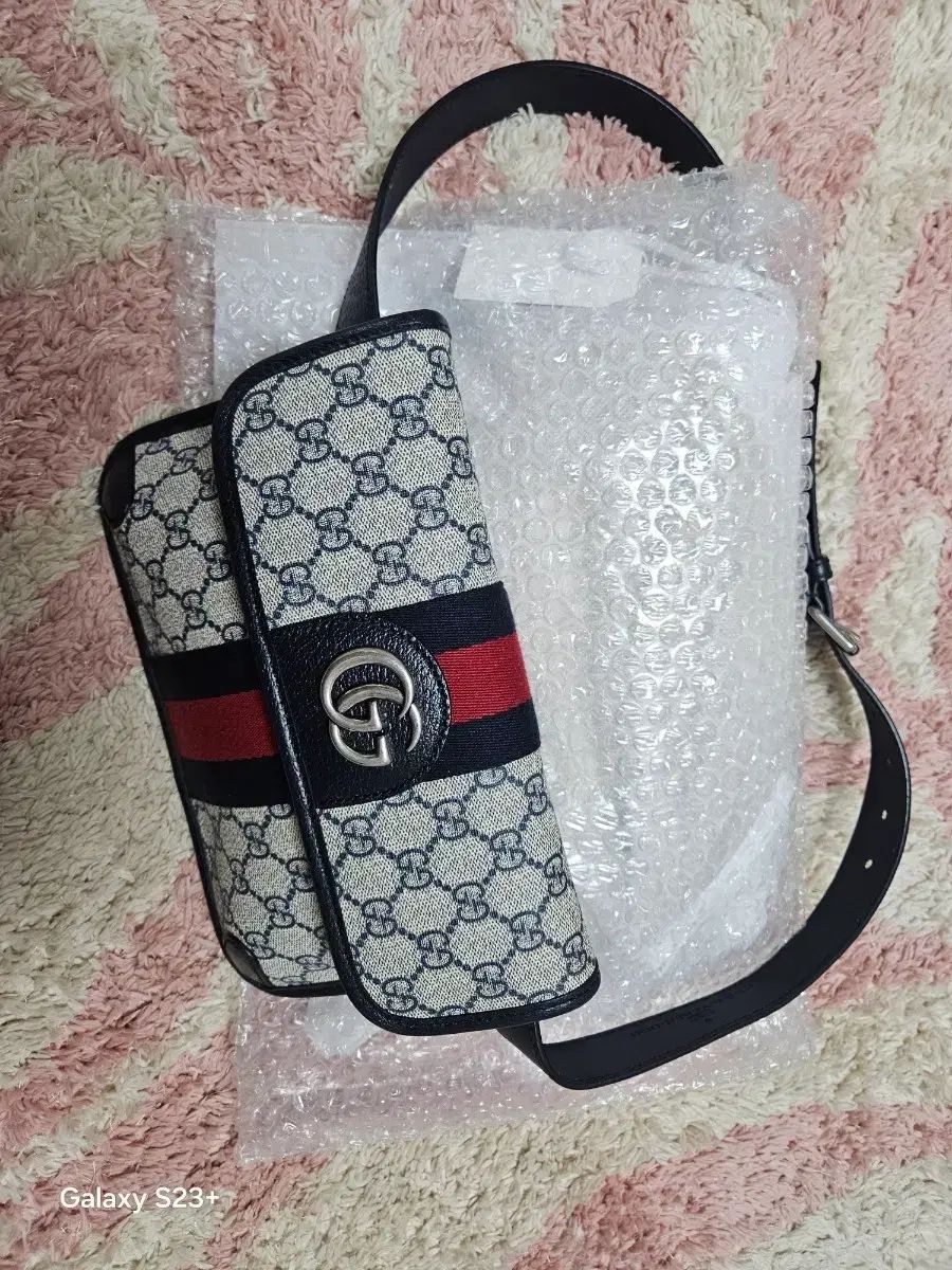 グッチ オフィディア ベルトバッグ