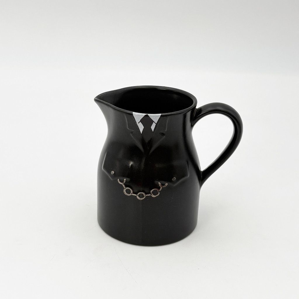 Carlton Ware 英国 ヴィンテージ 陶器 ミルクピッチャー ピッチャー クリーマー 警察制服モチーフ イギリス警察 ブラック 93095