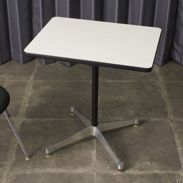 ハーマンミラー Herman Miller コントラクトベース テーブル イームズ 