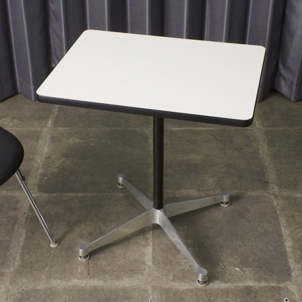ハーマンミラー Herman Miller コントラクトベース テーブル イームズ コーヒーテーブル 白 ミーティングテーブル Eames 正規品 96029