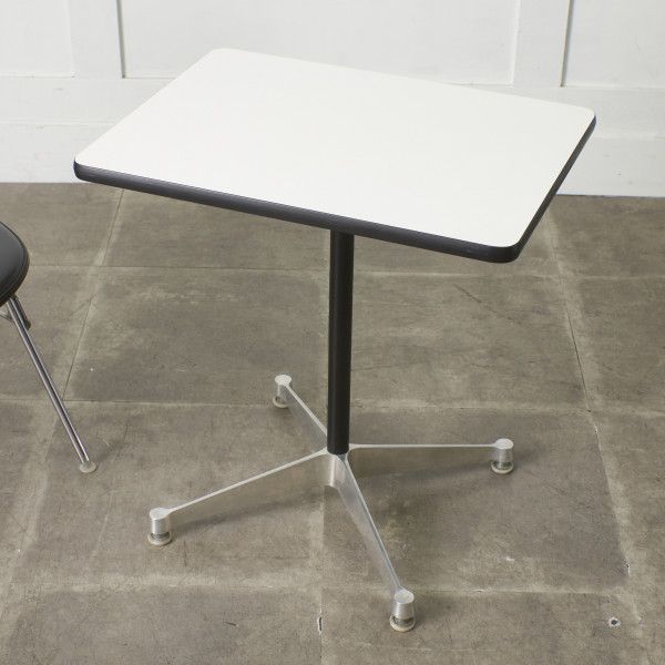 ハーマンミラー Herman Miller コントラクトベース テーブル イームズ コーヒーテーブル 白 ミーティングテーブル Eames 正規品 96492