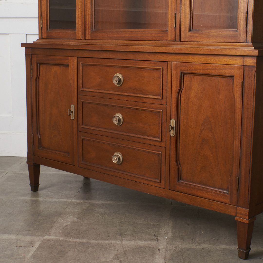 定76万 Drexel Heritage チャイナ TRIUNE ガラス キャビネット 飾り棚