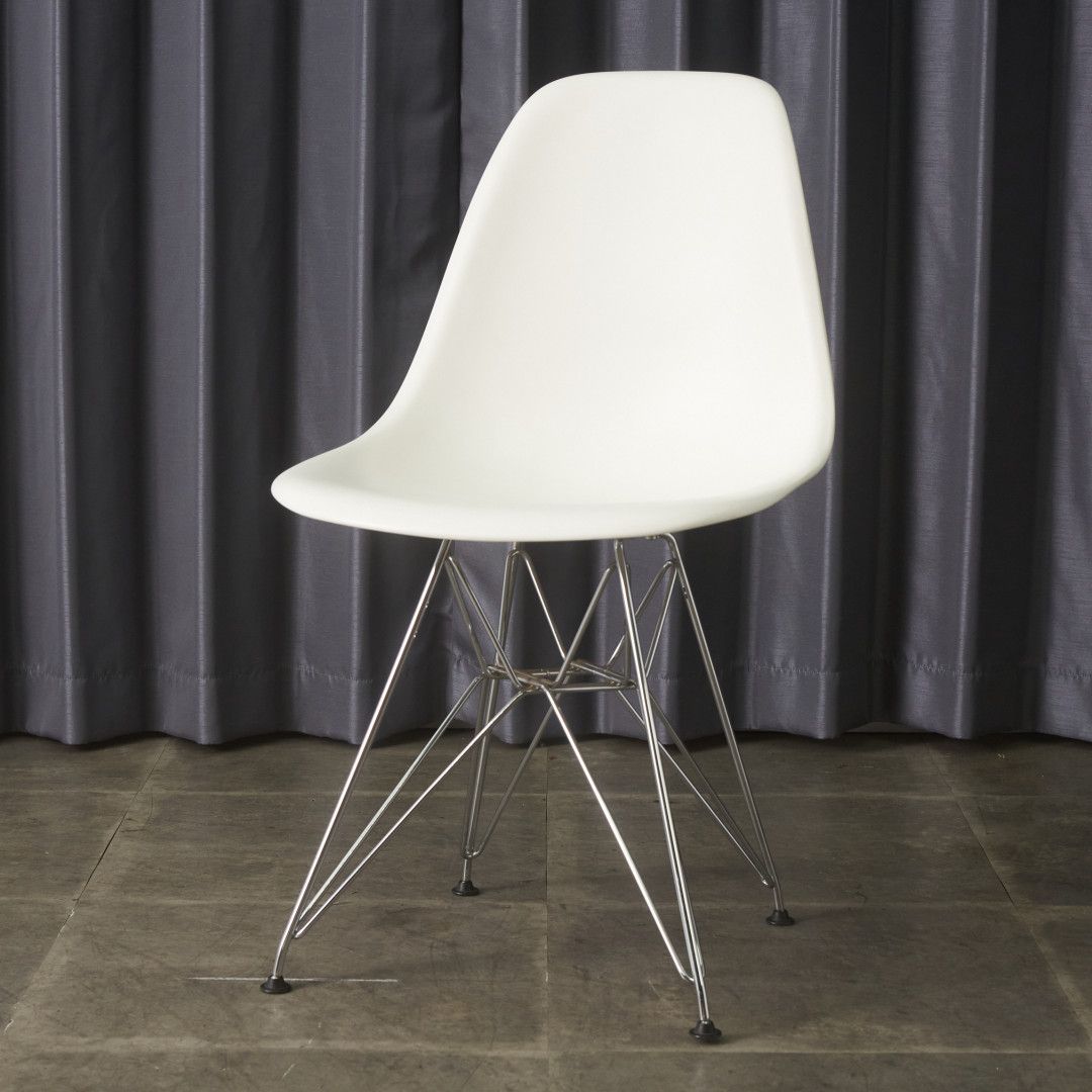Herman Miller イームズ サイドシェルチェア エッフェルベース サイドチェア ダイニングチェア 名作 椅子 vitra ハーマンミラー 100546
