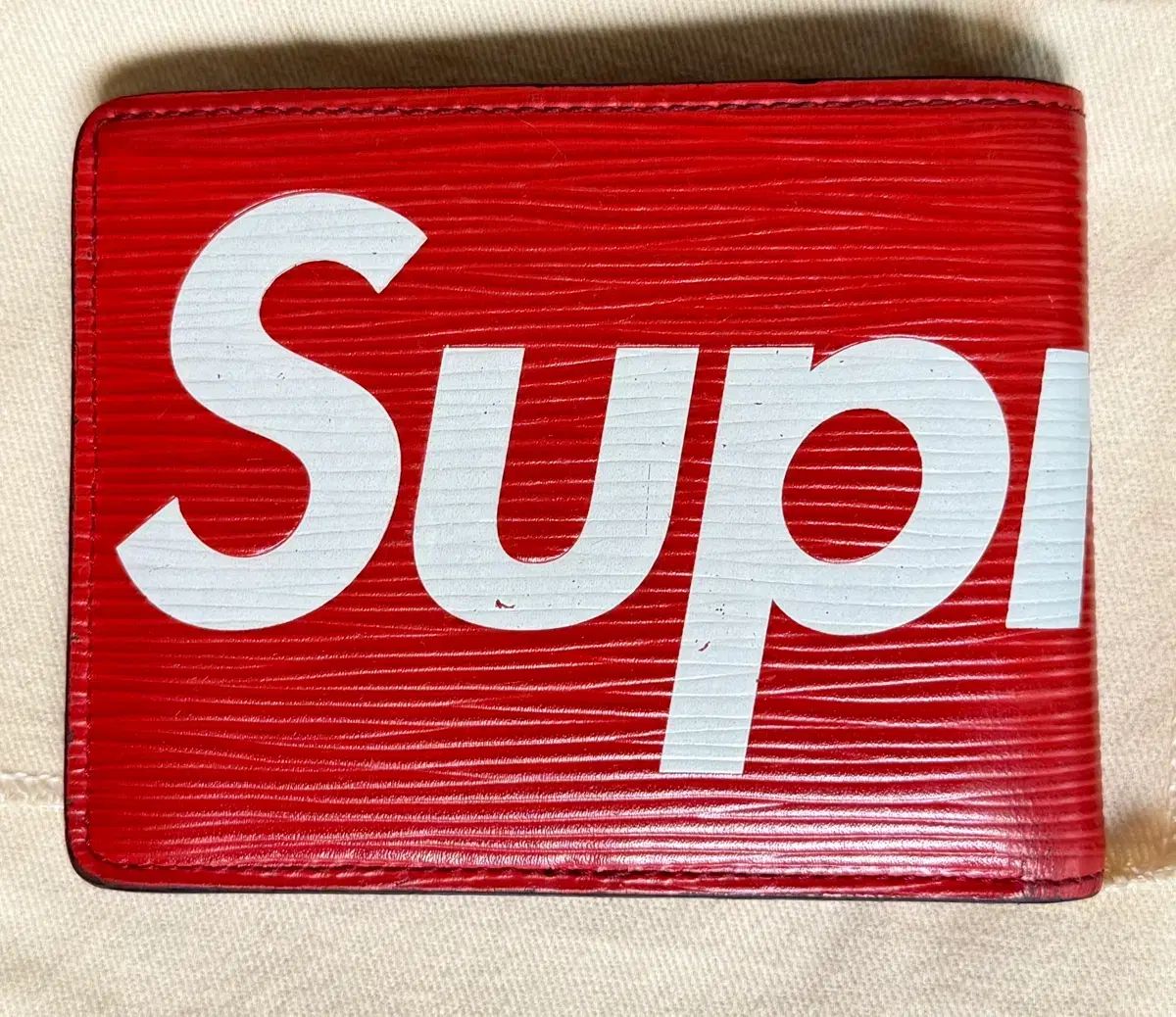 Louis Vuitton Supreme Epi Epi 二つ折り財布 レッド - メルカリ